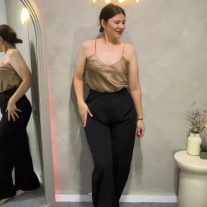 Pantalón de vestir fluido con pata ancha