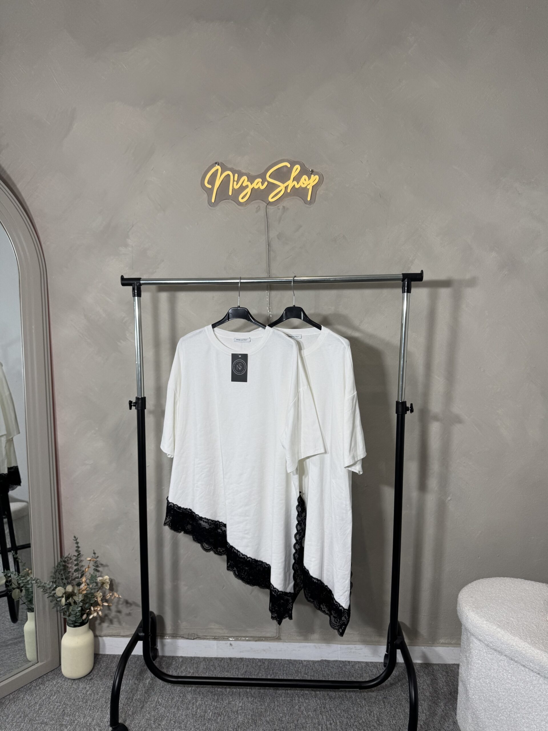 Camiseta bajo puntilla - Imagen 2