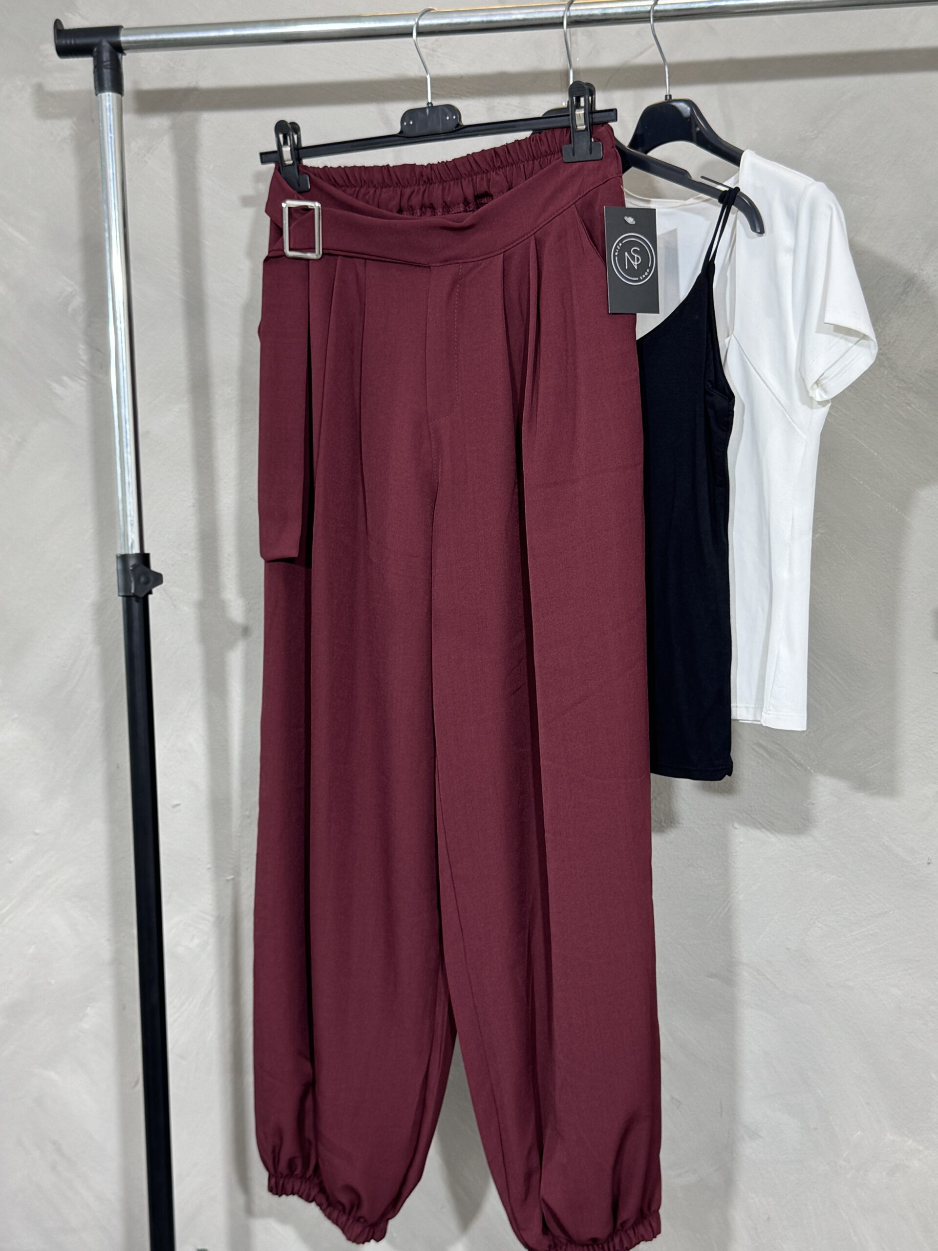 Pantalón bombacho cinturón